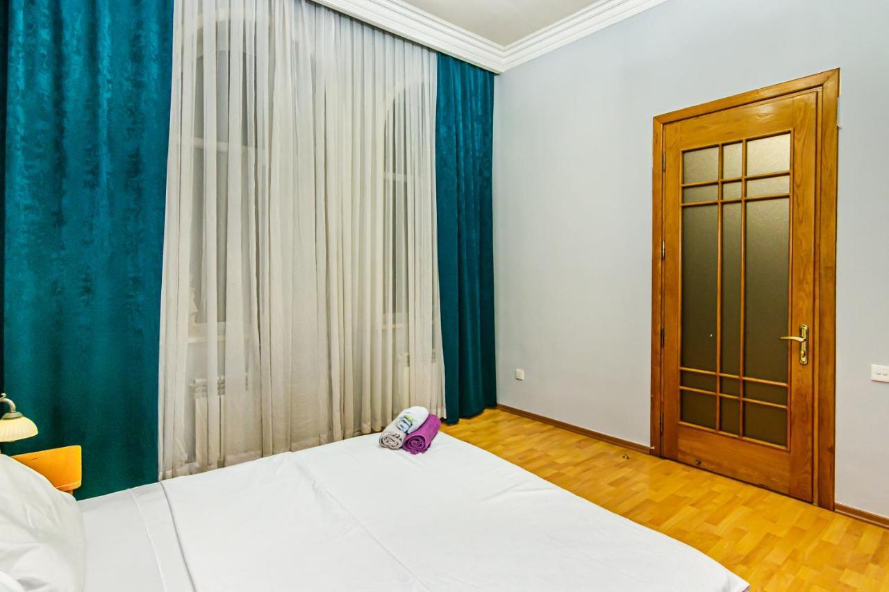 Rolls Royce Apartment Baky Esterno foto