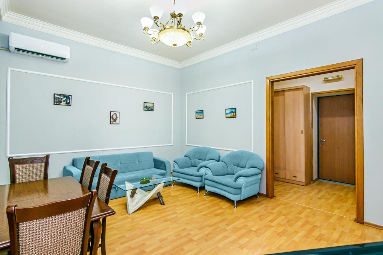 Rolls Royce Apartment Baky Esterno foto