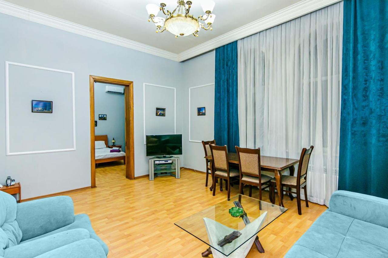 Rolls Royce Apartment Baky Esterno foto