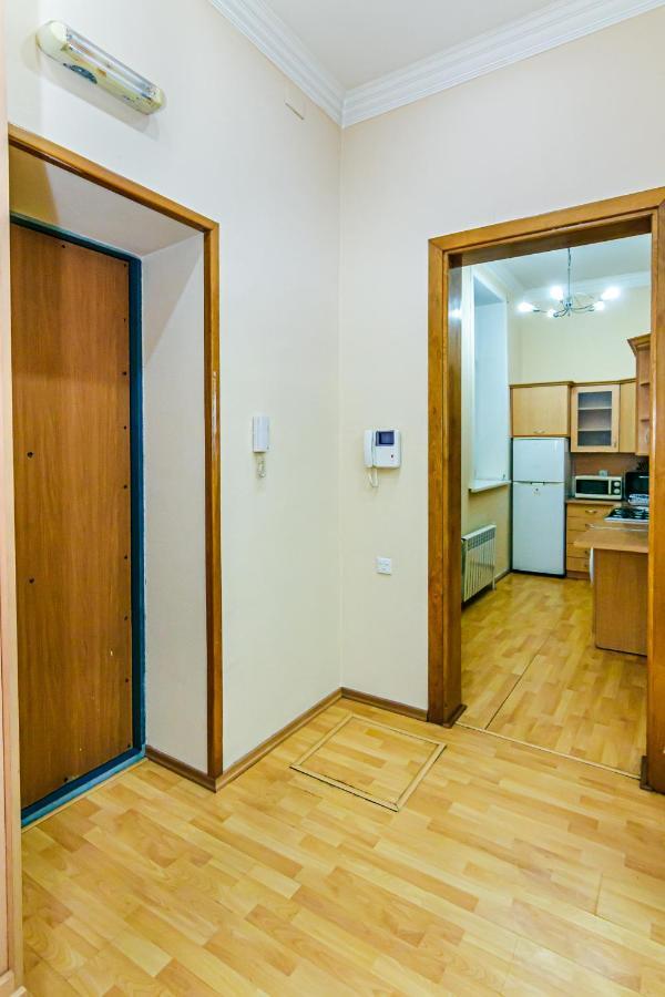 Rolls Royce Apartment Baky Esterno foto